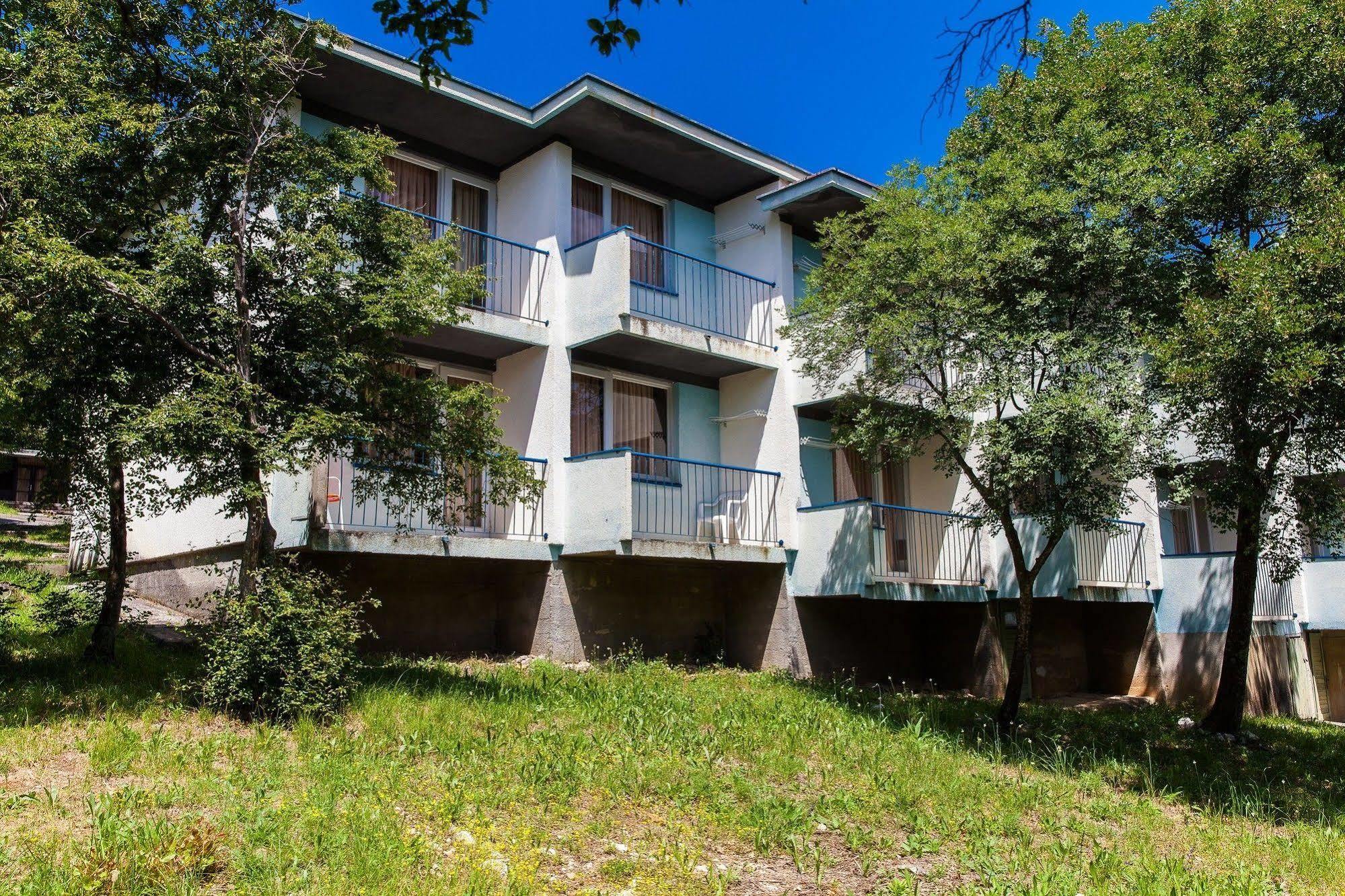 Paviljoni & Bungalow Kacjak Crikvenica Exterior foto