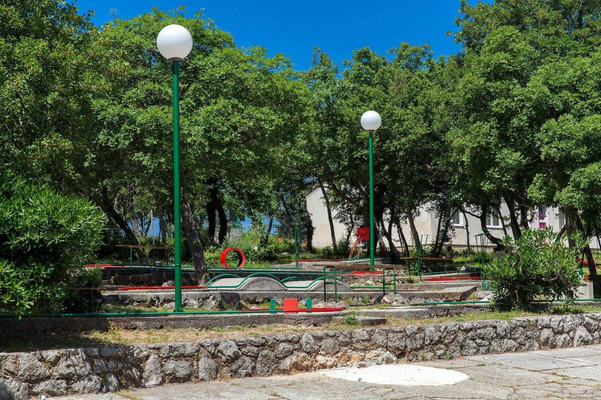Paviljoni & Bungalow Kacjak Crikvenica Exterior foto